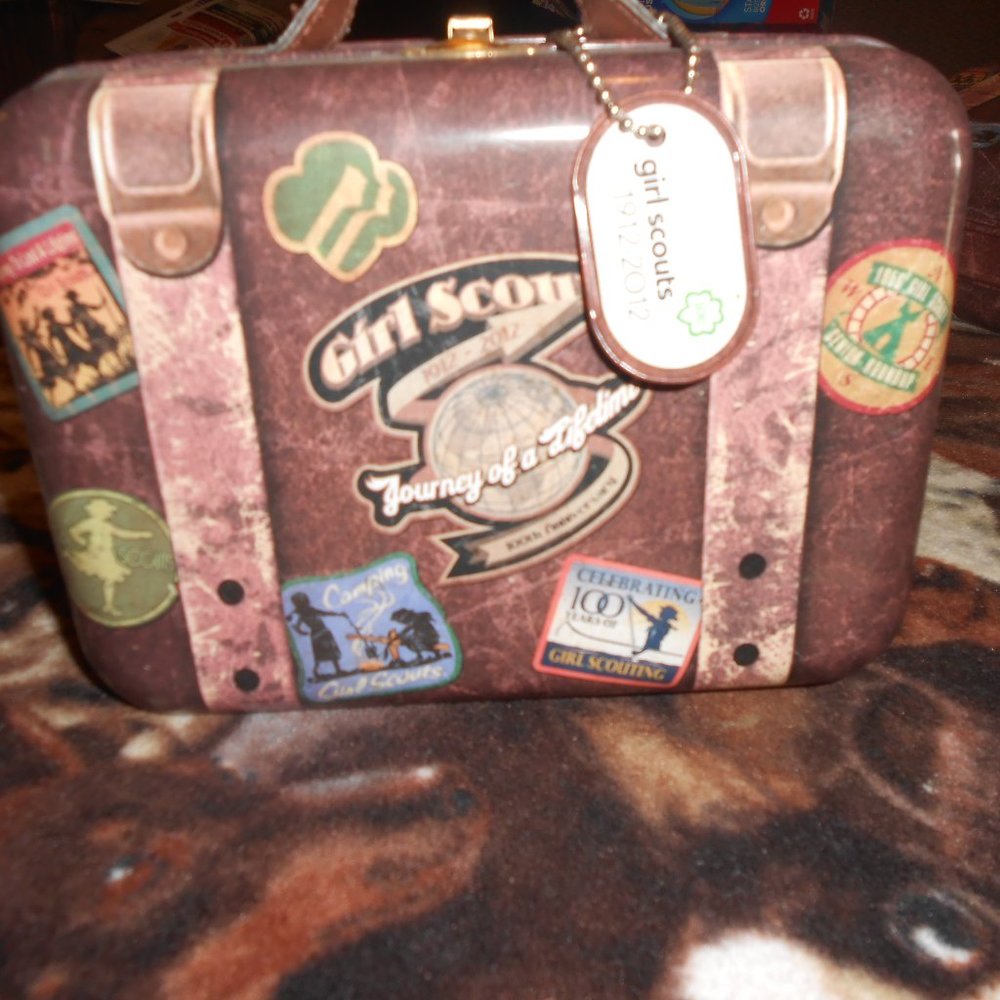 girl scouts journey of a lifetime tin suitcase